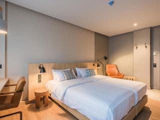 Urban Lodge Hotel