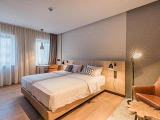 Urban Lodge Hotel