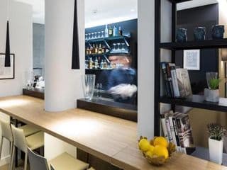 Livris Hotel