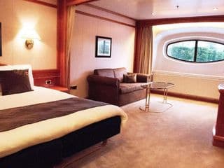 Sunborn London Yacht Hotel