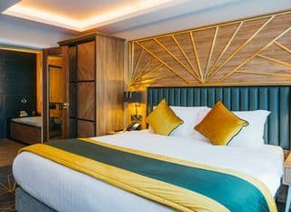 Iveagh Garden Hotel