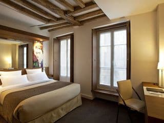 Select Hotel