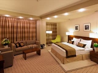 Capital Plaza Hotel