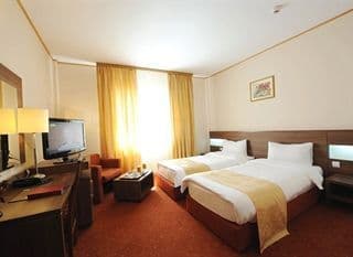 RIN Airport Hotel