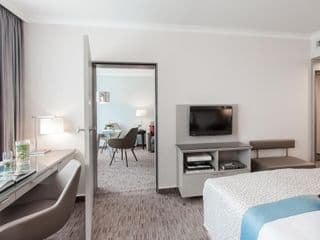 Crowne Plaza Berlin City Centre Ku'damm, an IHG Hotel