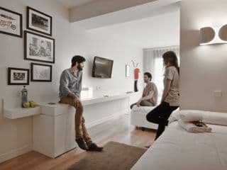 Pol & Grace Hotel