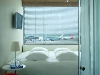 citizenM Schiphol Airport