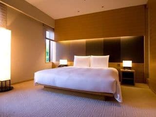 The Gibson Hotel