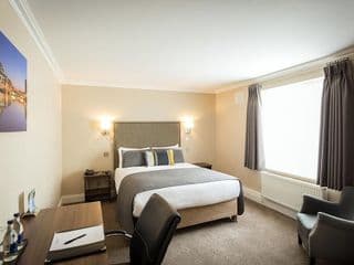 Sandymount Hotel
