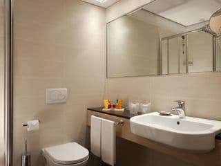 iQ Hotel Roma