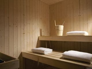 iQ Hotel Roma