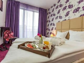 Best Western Art Plaza Hotel