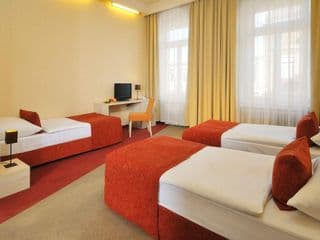 Hotel International