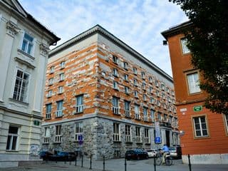 Hotel Mrak