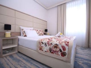 Old Town Hotel