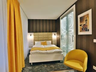 VIP Apartments