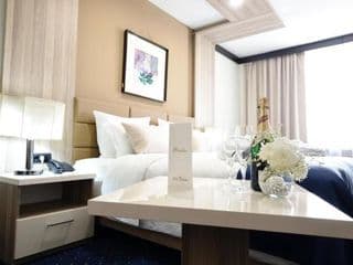 Hotel Holiday
